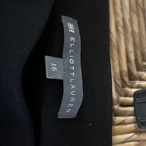 Elliott Lauren Classic Black Apparel